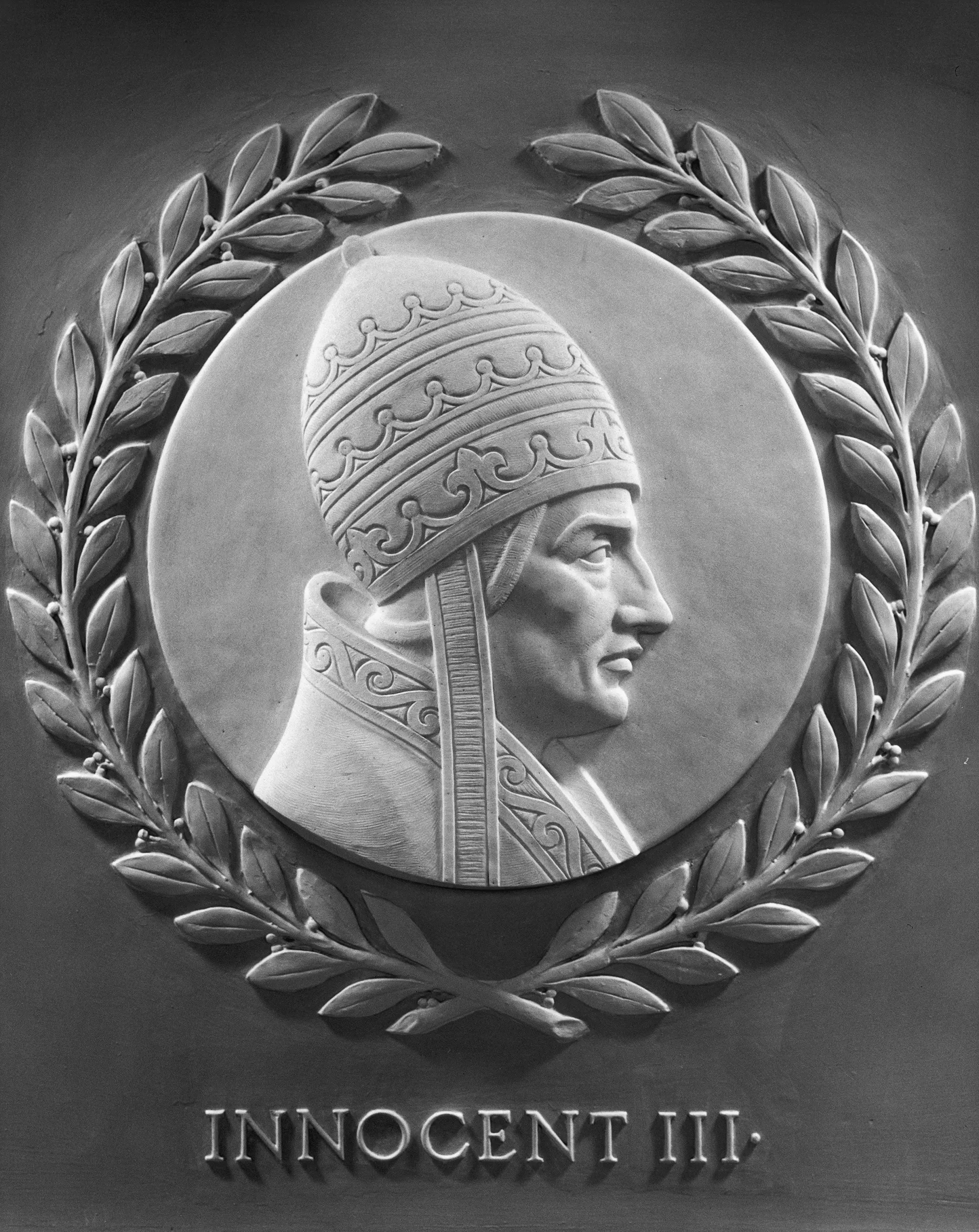 Relief portrait of Innocent III